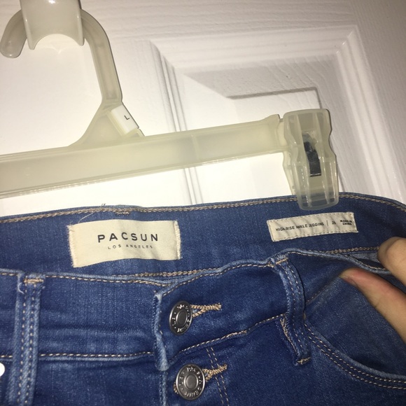 Pacsun ripped jeans - Picture 3 of 4